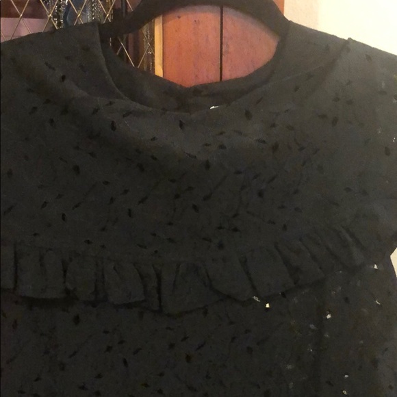 Richie House lace top - Picture 2 of 6